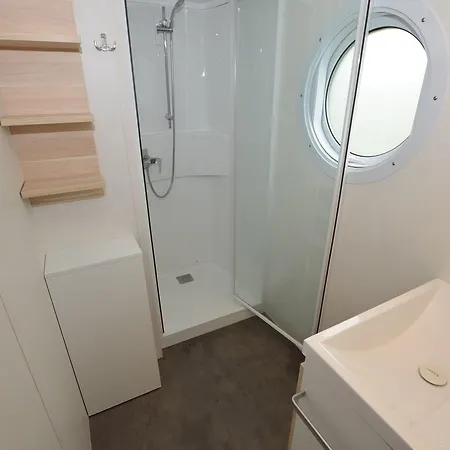 Mobilhome B Bali *